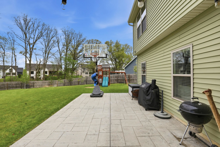 Listing Image 25