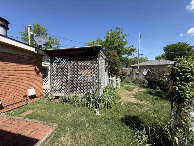 Listing Image 15