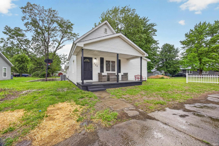 Listing Image 2