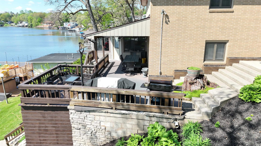 Listing Image 9