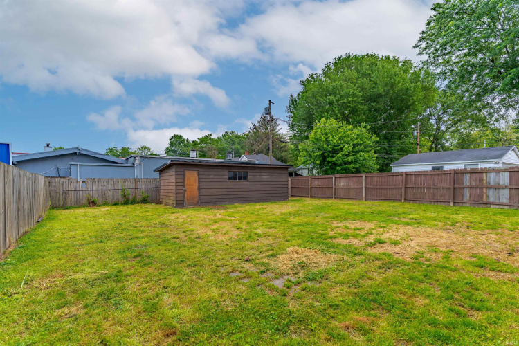 Listing Image 13