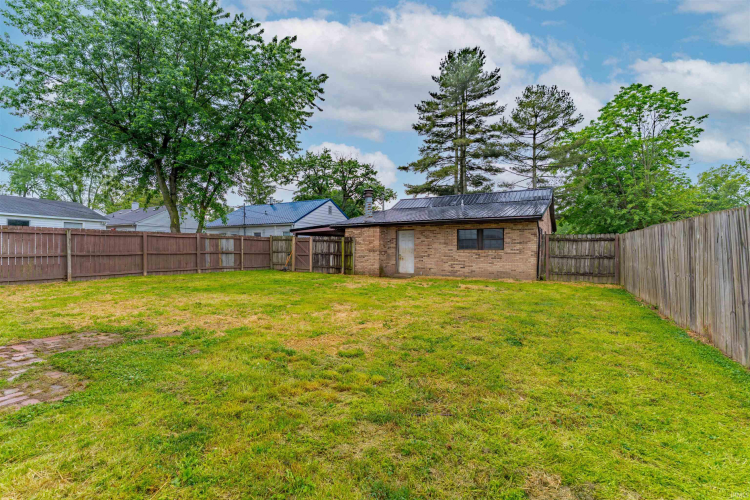 Listing Image 14