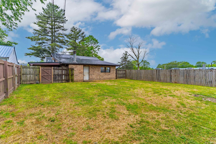 Listing Image 15