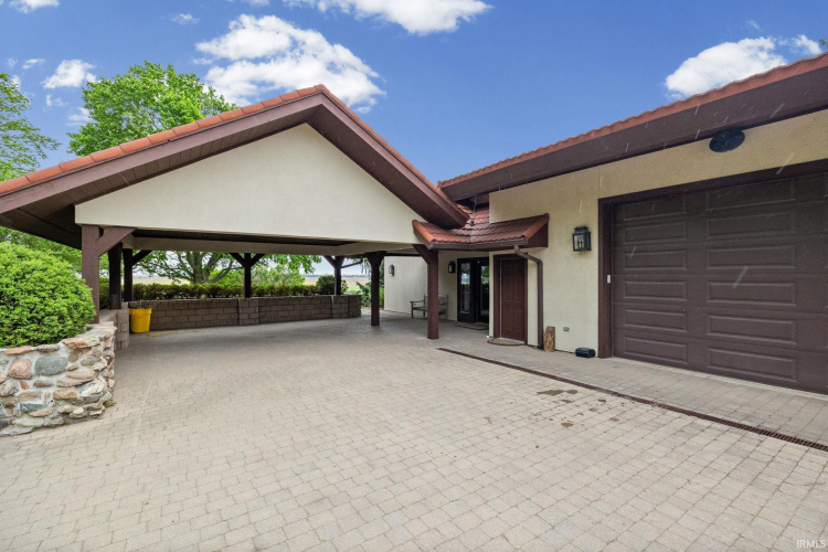 Listing Image 29