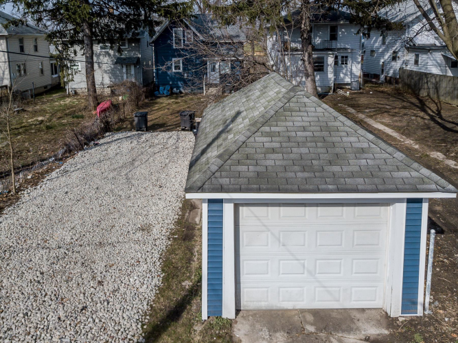 Listing Image 33