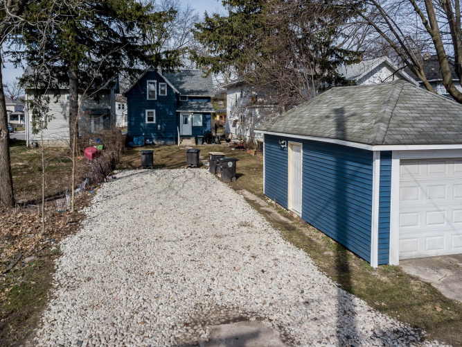 Listing Image 34