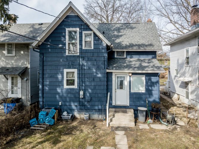 Listing Image 35
