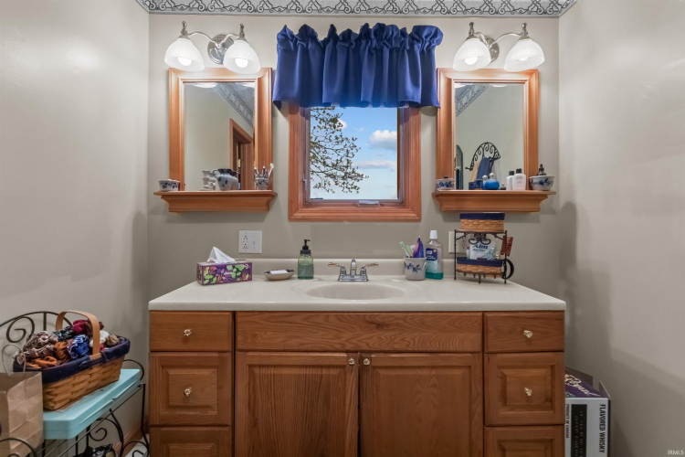 Listing Image 29