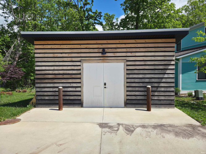 Listing Image 32