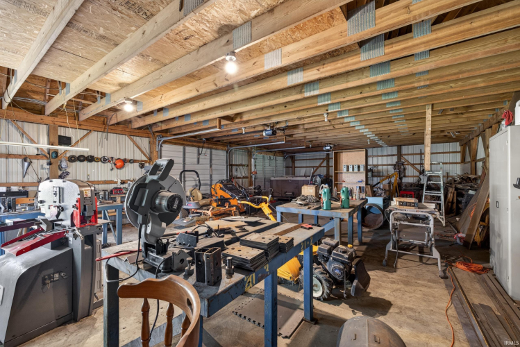 Listing Image 32