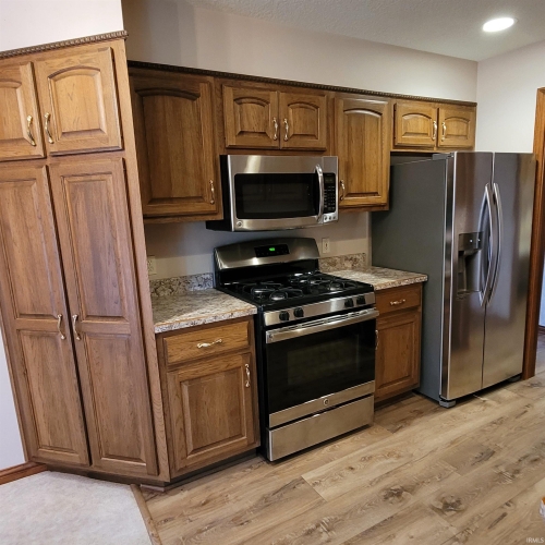 Listing Image 6