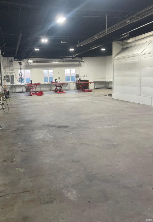 Listing Image 22