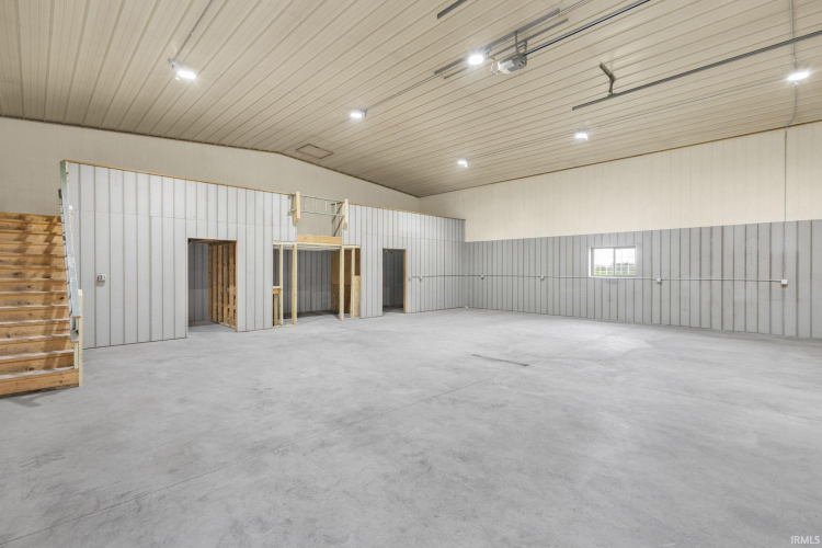 Listing Image 29