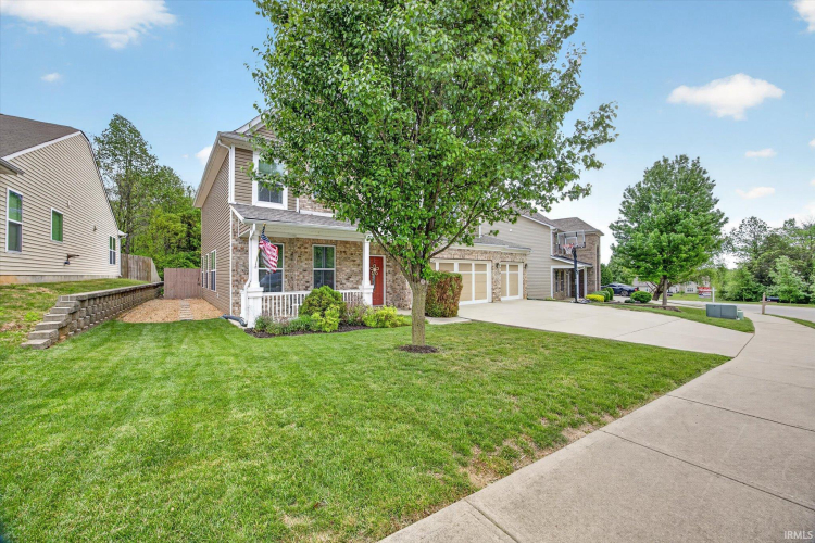 Listing Image 3
