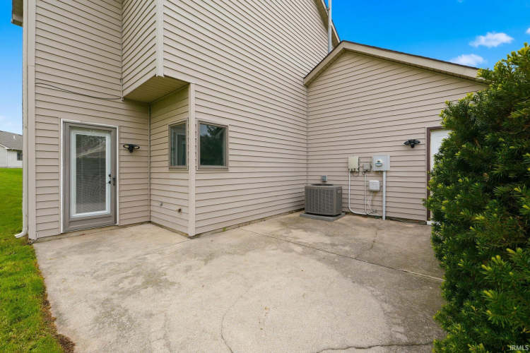 Listing Image 44