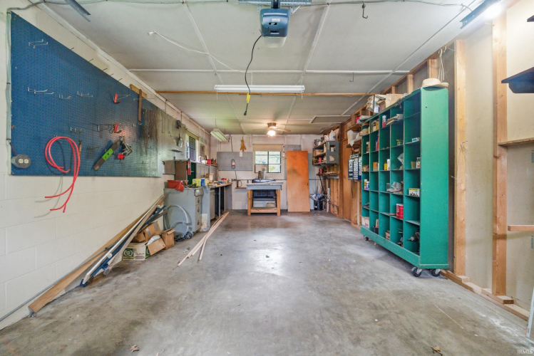 Listing Image 27