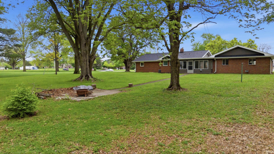 Listing Image 32