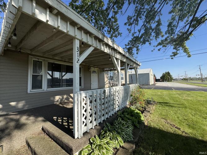 Listing Image 24