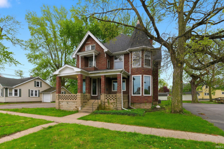 Listing Image 2