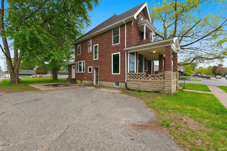 Listing Image 30