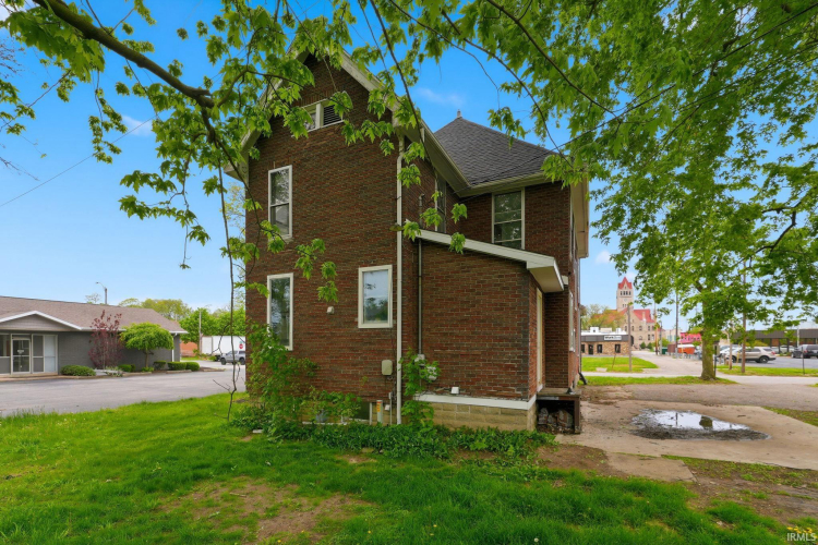 Listing Image 33
