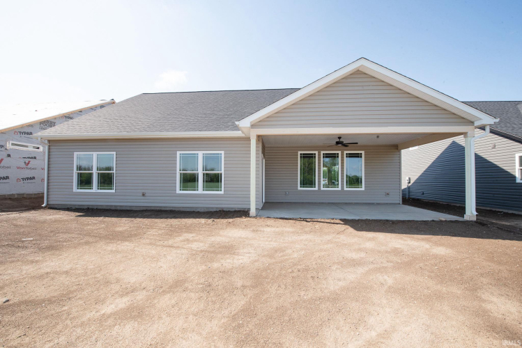 Listing Image 21