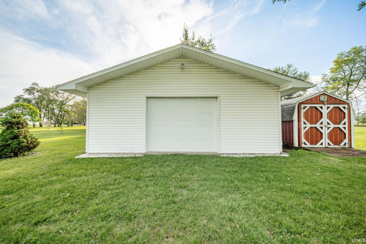 Listing Image 35