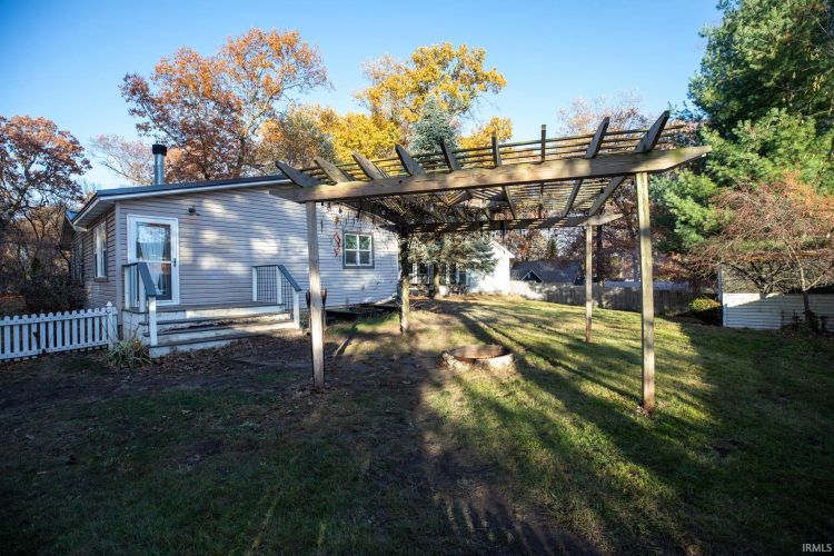 Listing Image 13