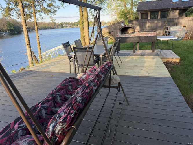 Listing Image 11