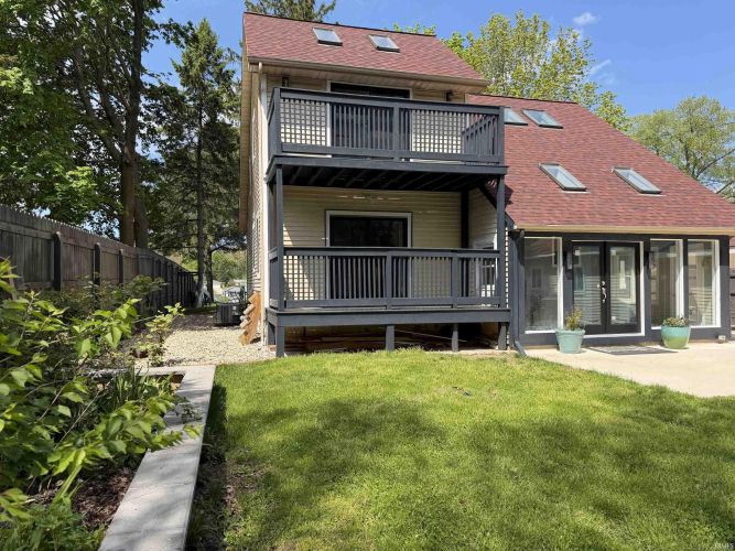 Listing Image 5