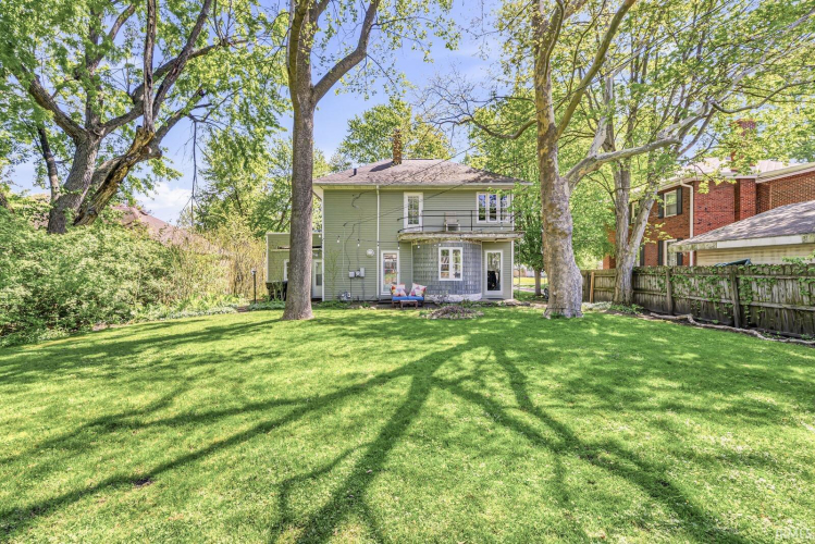 Listing Image 3