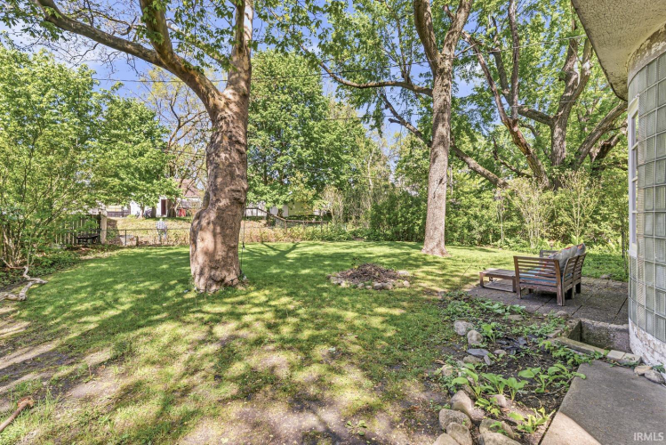 Listing Image 33