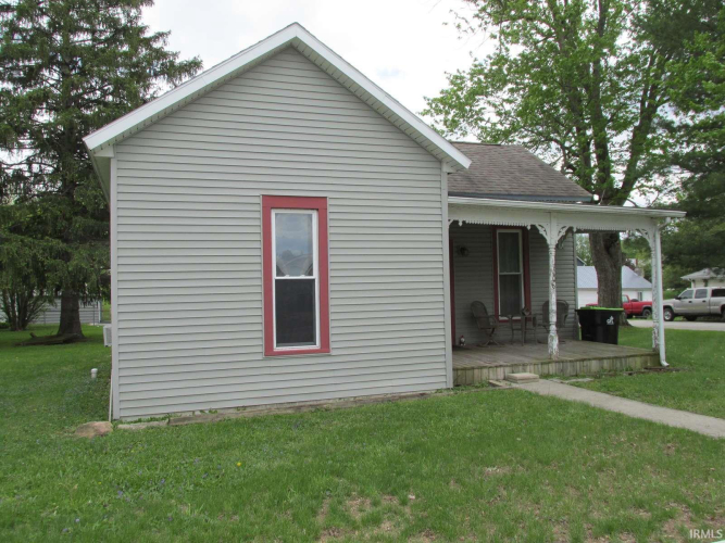 Listing Image 3