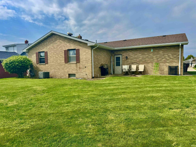 Listing Image 33