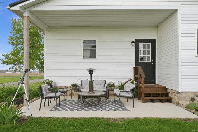 Listing Image 32