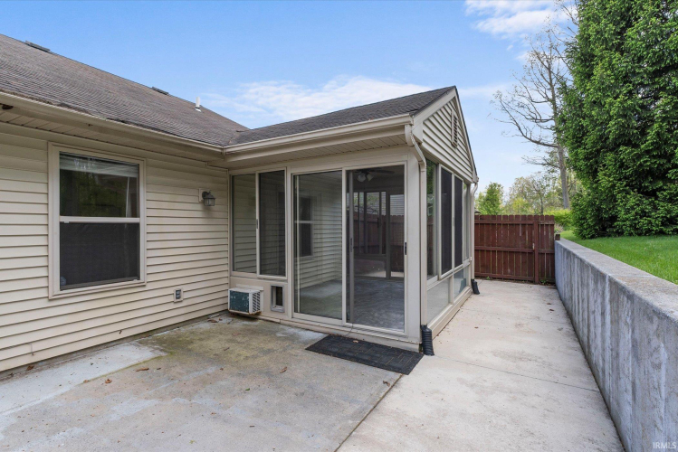 Listing Image 26