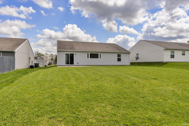 Listing Image 25