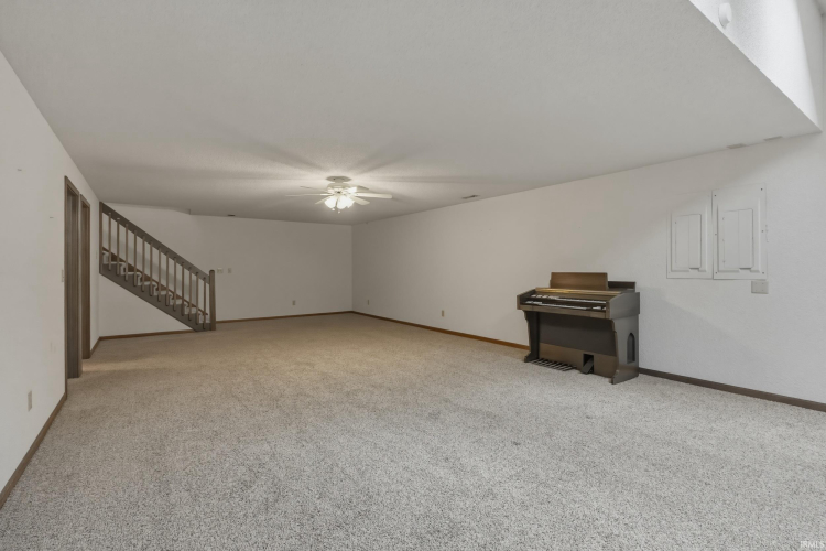 Listing Image 34