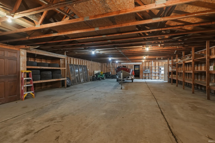 Listing Image 40