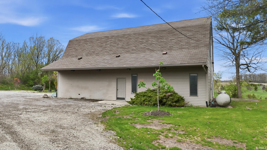 Listing Image 42