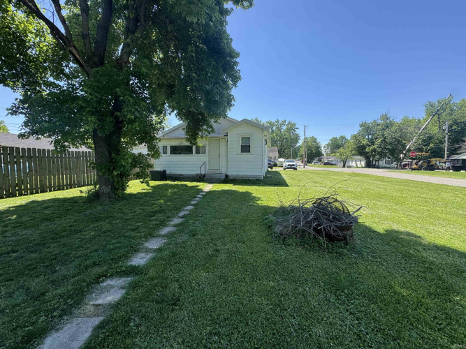 Listing Image 15