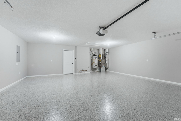 Listing Image 36