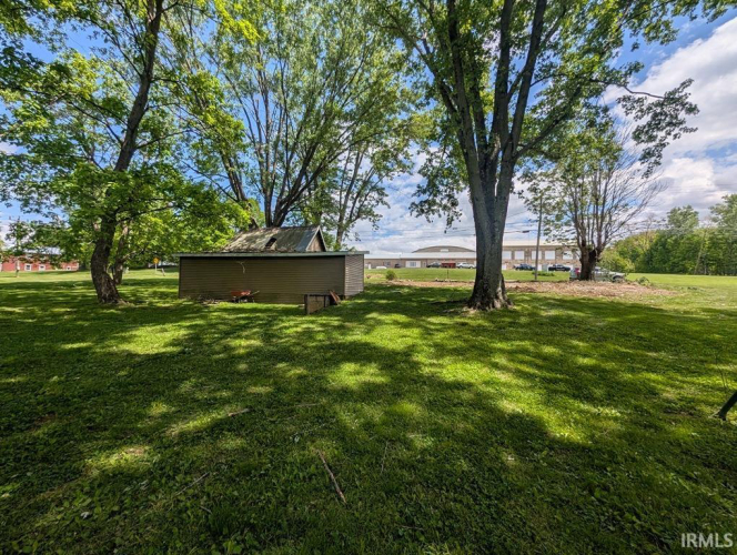 Listing Image 7