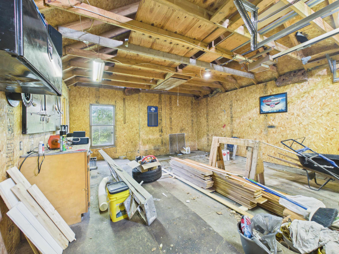 Listing Image 24