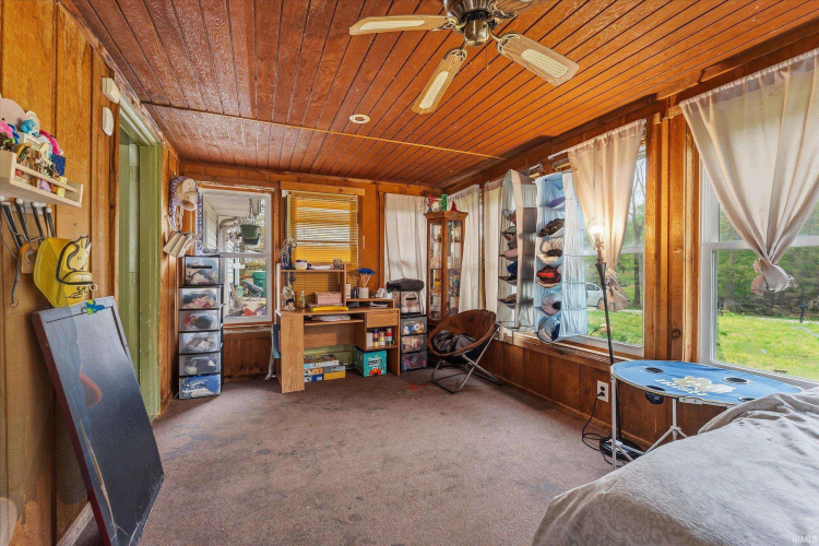 Listing Image 14