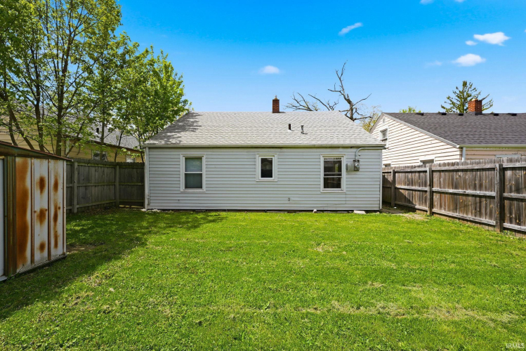 Listing Image 25