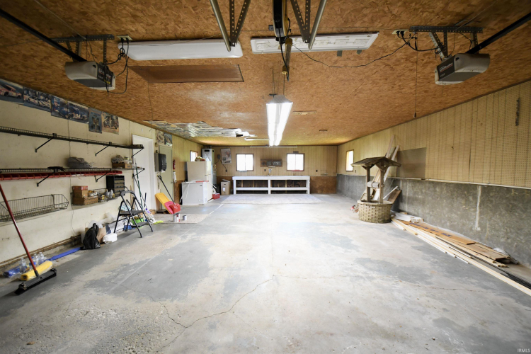 Listing Image 17