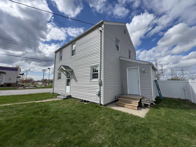 Listing Image 3