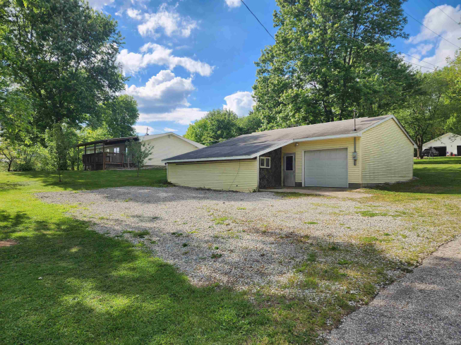 Listing Image 9