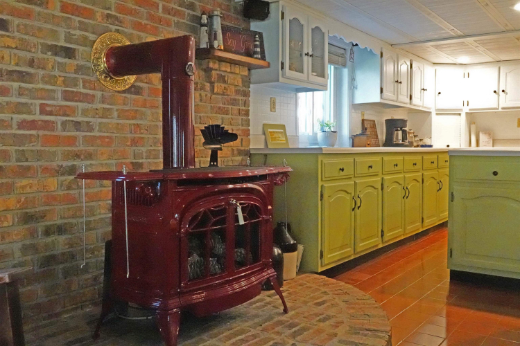 Listing Image 10